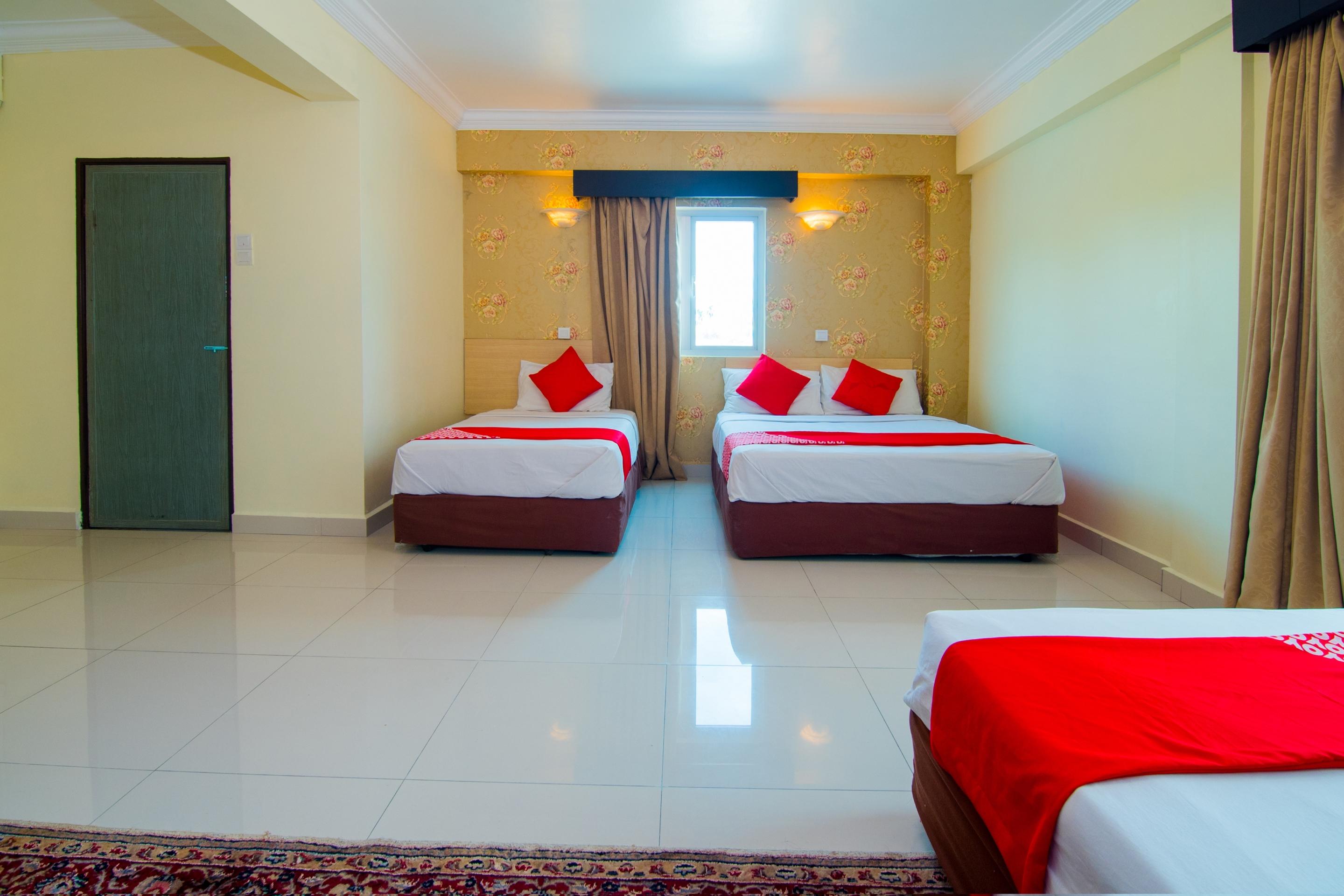 Sea Princess Hotel เตลุกบาฮัง ภายนอก รูปภาพ