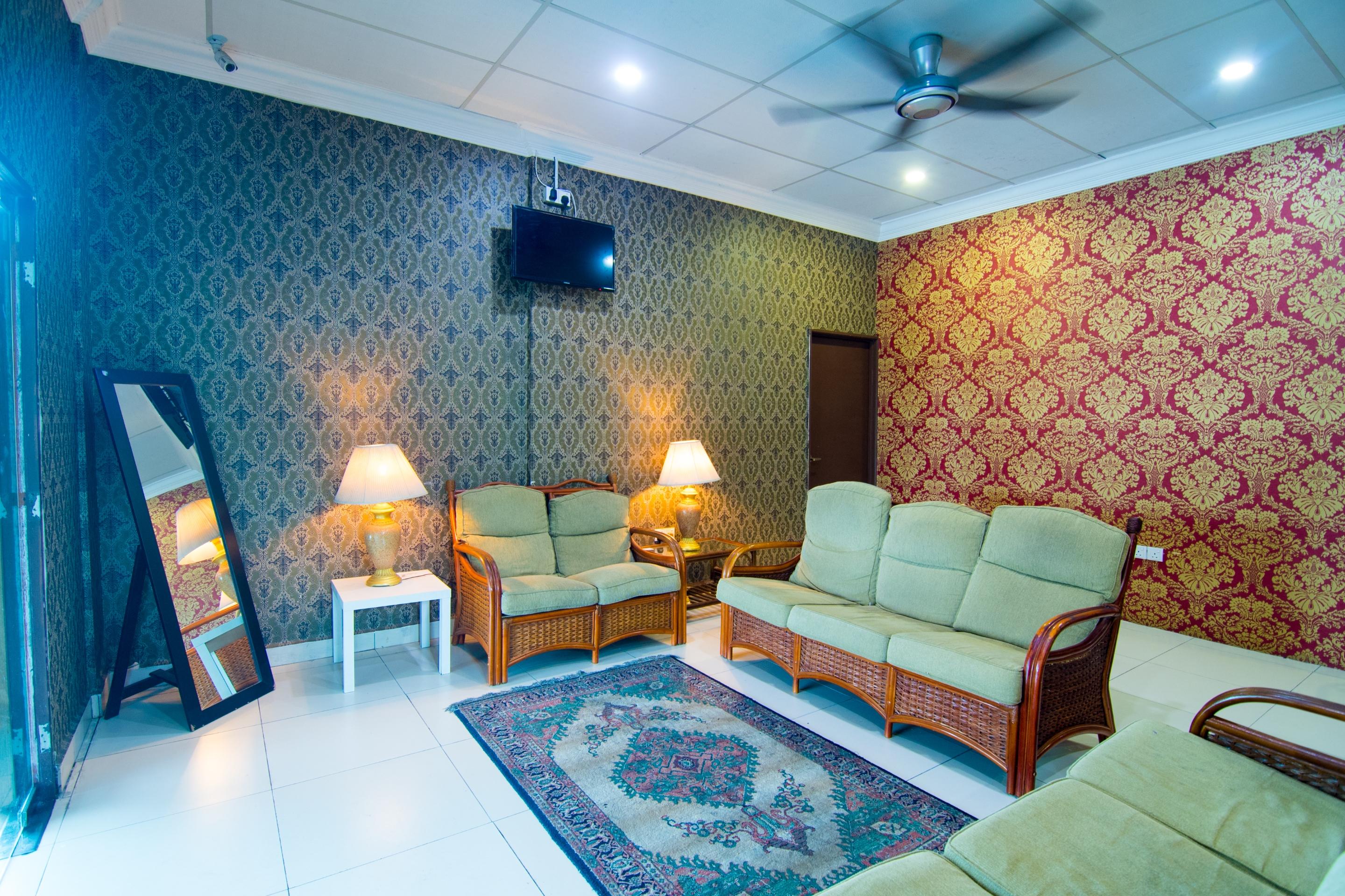 Sea Princess Hotel เตลุกบาฮัง ภายนอก รูปภาพ