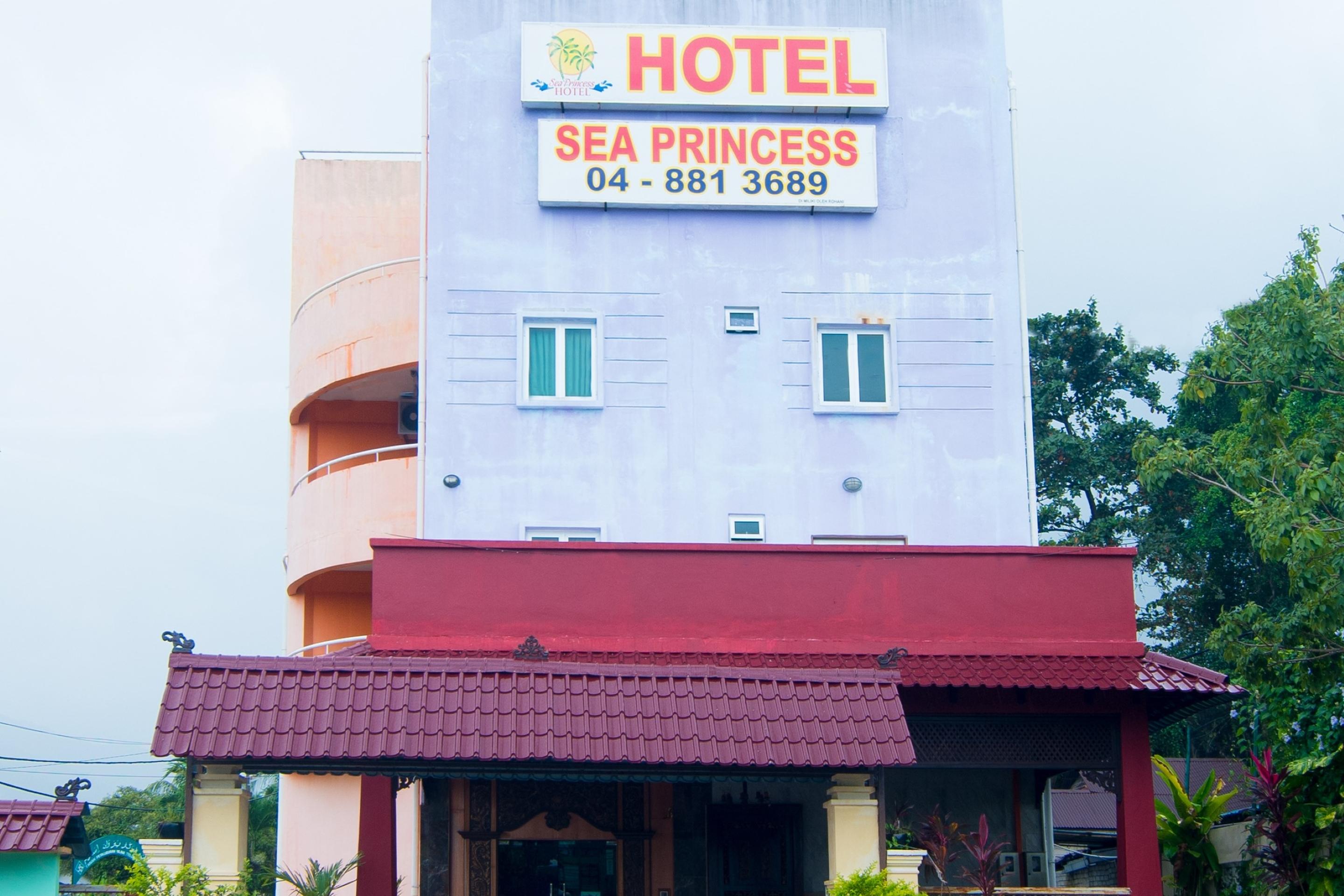 Sea Princess Hotel เตลุกบาฮัง ภายนอก รูปภาพ