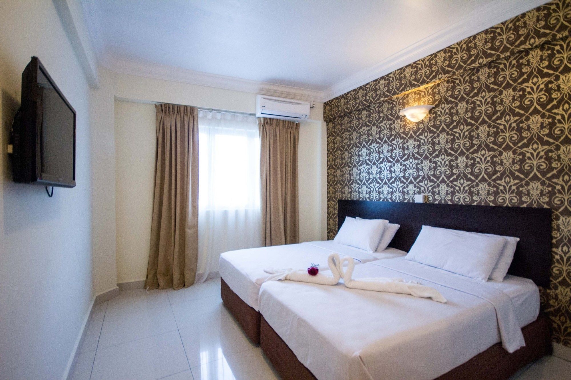 Sea Princess Hotel เตลุกบาฮัง ภายนอก รูปภาพ